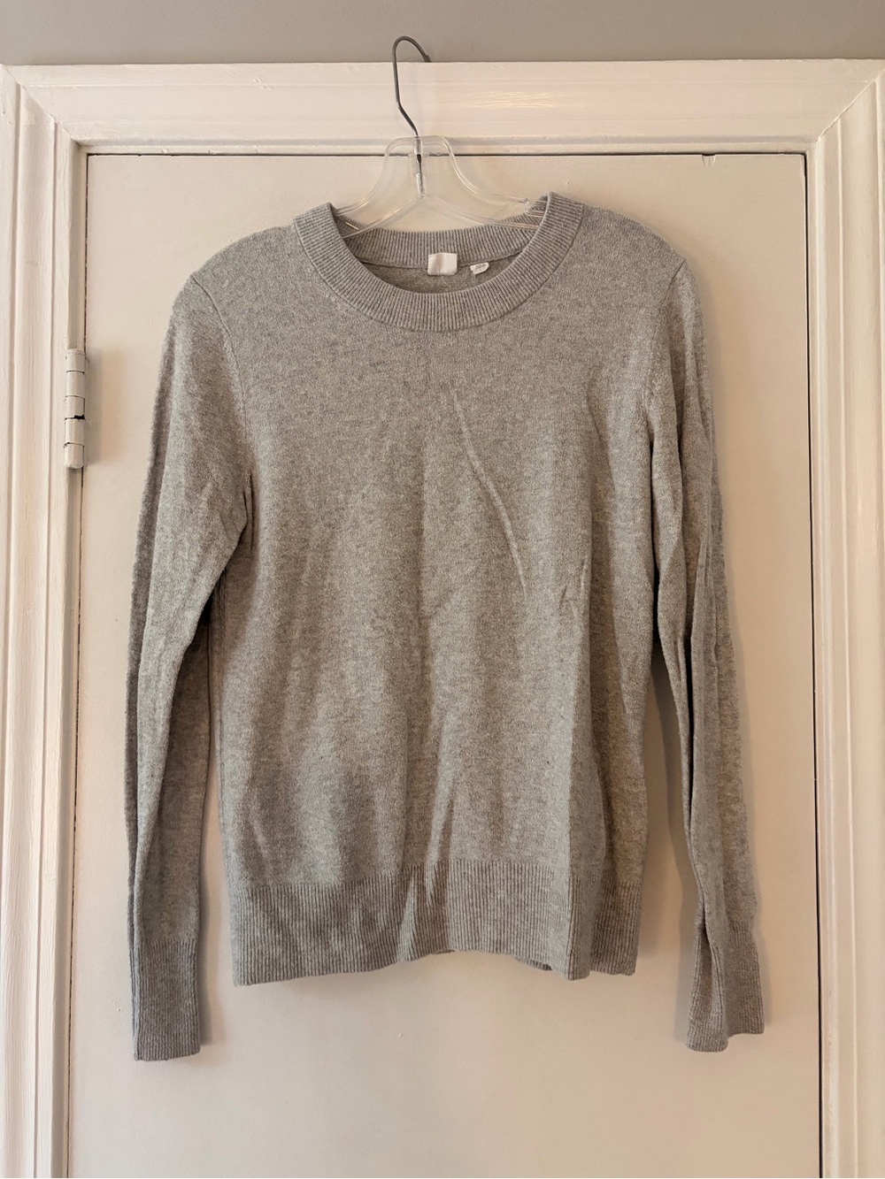 GAP Light Gray Crewneck Sweater